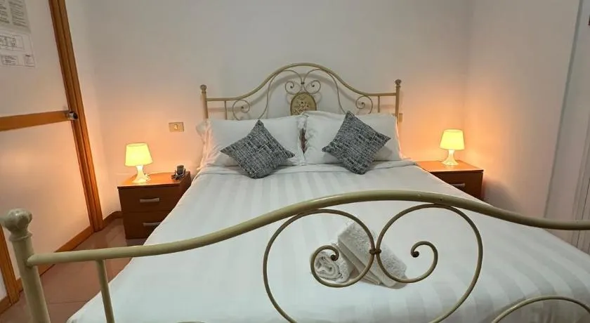 Hotel la Marinella - Image 1