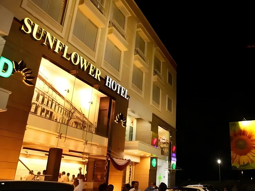 Sunflower Hotel - Image 1