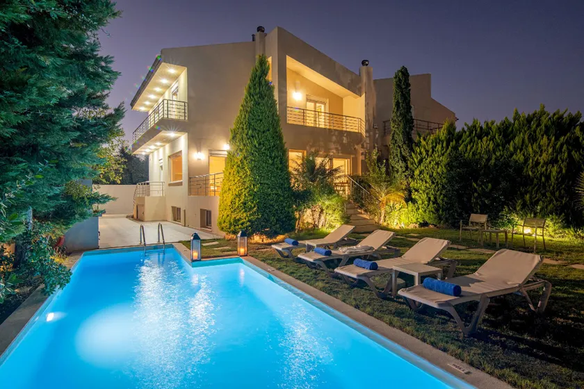 Luxury Villa Alba by Estia - Image 1
