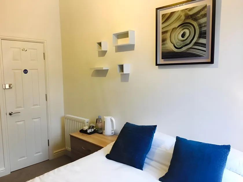 Townhouse @ Balliol Street Stoke - Image 1