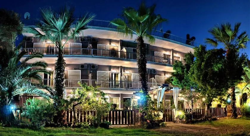 Galazio Asteri 1 Green, Luxury & Eco - Image 1