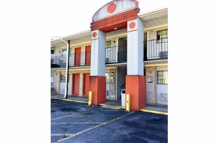 OYO Hotel Georgia near Fairburn/Atlanta - Image 1