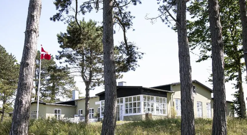 Gilbjerg Strandhotel - Image 1