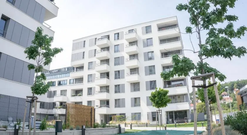 Waltrovka One bed room apartment - Image 1