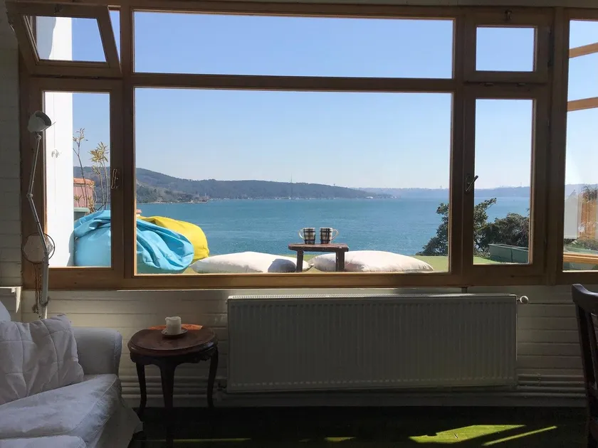 Terrace with amazing bosphorus view - Image 1