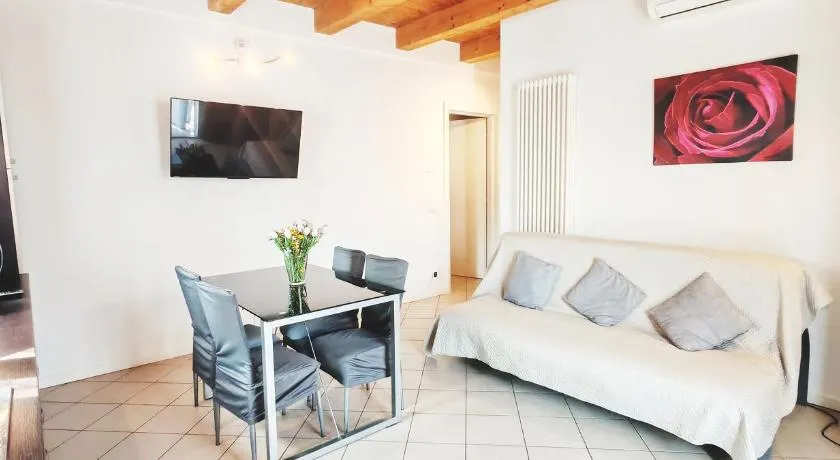 Le Dee Romagna Guest House - Image 1