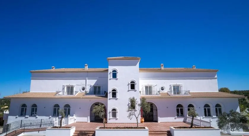 Hotel Casería Valparaíso - Image 1