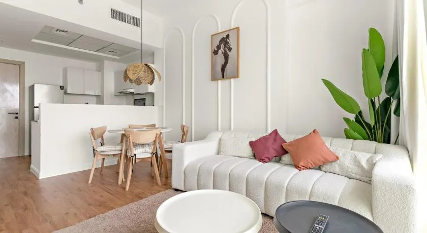 1BR with Balcony | Near Metro Station - Image 1