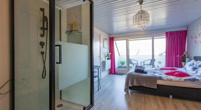 B&B Acacia - Image 1