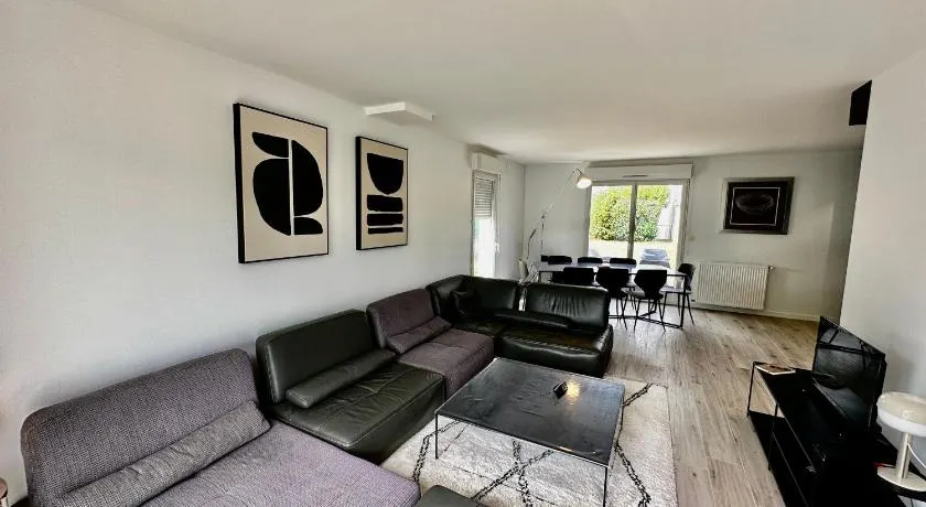 Maison Style & Espace à Angers - Image 1