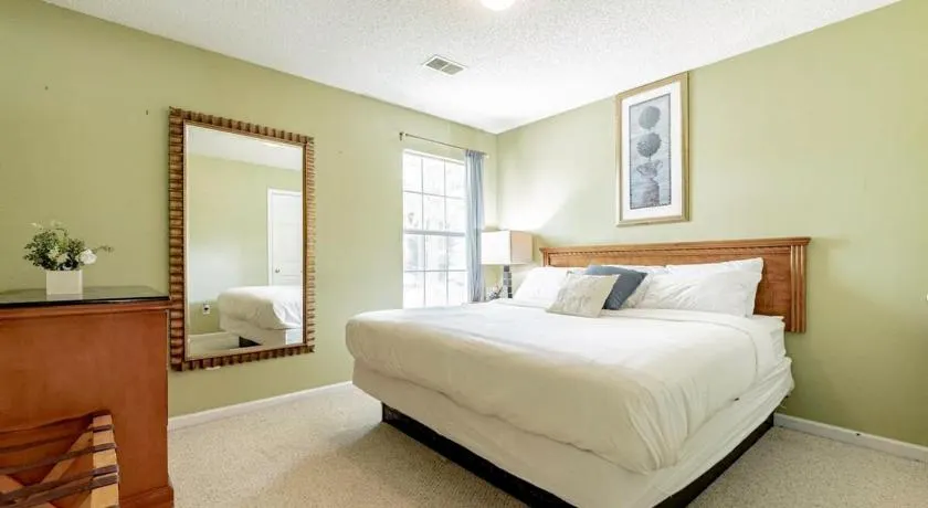 Aerie Oaks Cottage-5min to Lake, 20min to Columbia - Image 1