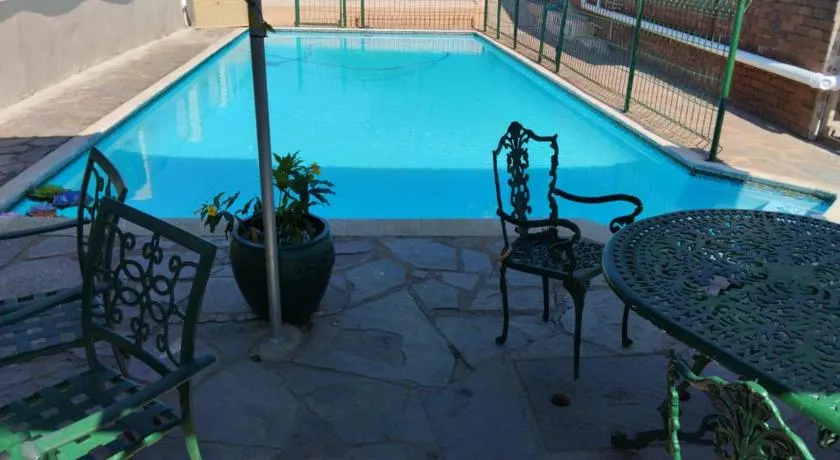 Nkosazana Guest House - Image 1
