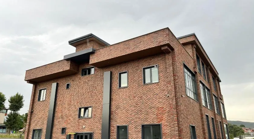 Serim Residence - Image 1