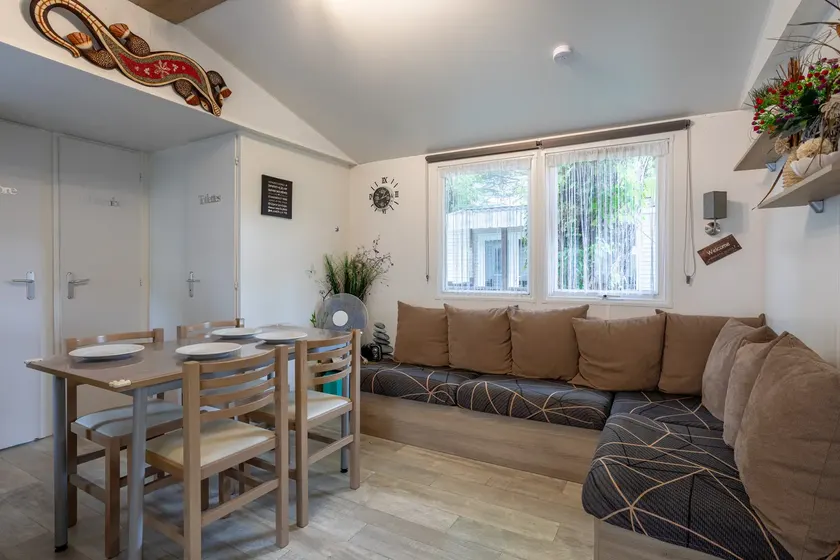 131. Mobil Home 2 chambres - Image 1