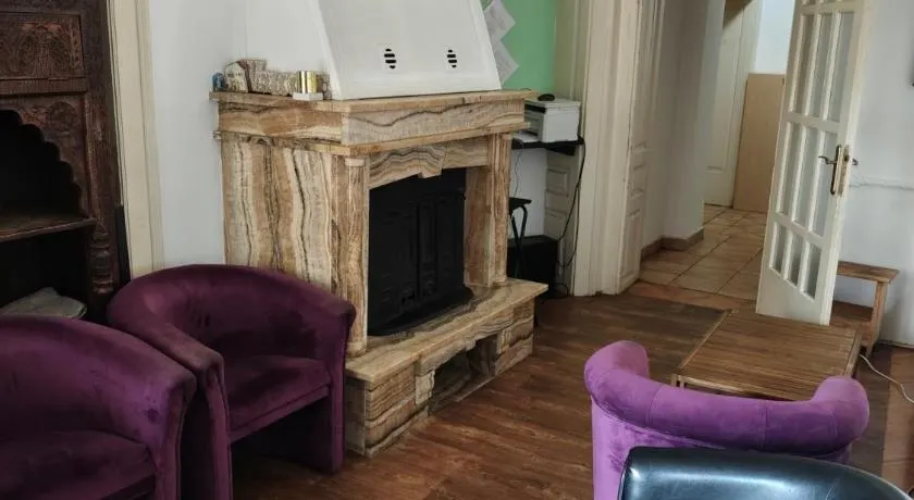 TARAS Hostel - Image 1