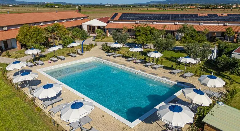 Delfino Tuscany Resort - Image 1