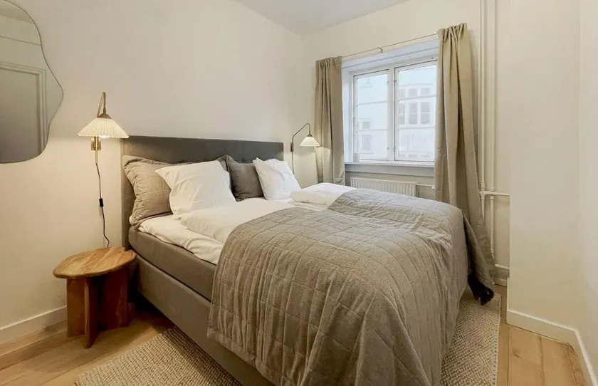 Bright & Spacious 3-BR - Image 1
