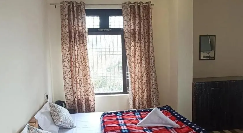 Manaskand Homestay Ranikhet Turkaura - Image 1