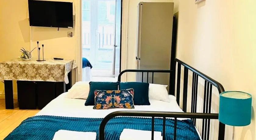 Nice One Bedroom Apartment in the City of London - Image 1