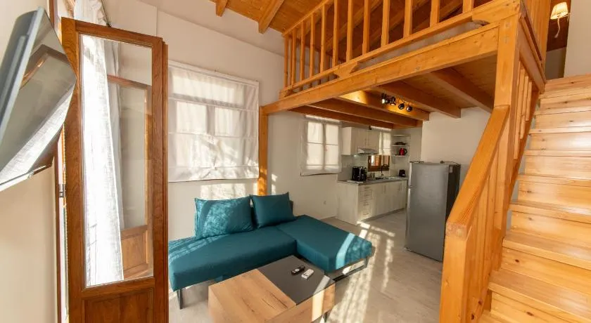 Mirabilis Suites - Image 1