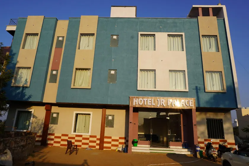 Hotel JR Palace - Image 1