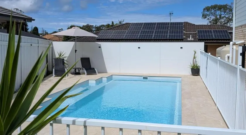 Centaur Sanctuary - Pool, Fireplace, Games Room & Pet Friendly! - Image 1