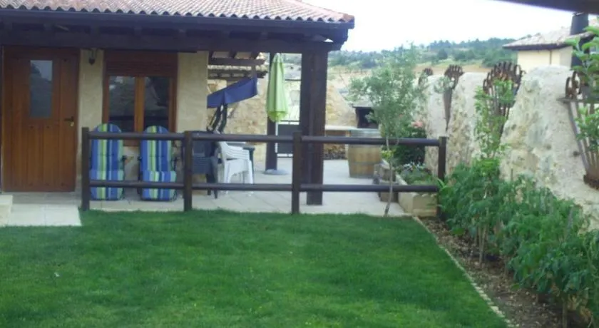 Apartamentos Turisticos Julia - Image 1