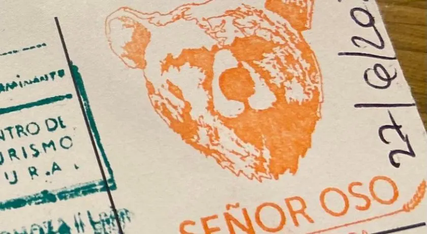 ALBERGUE de PEREGRINOS SEÑOR OSO - Image 1