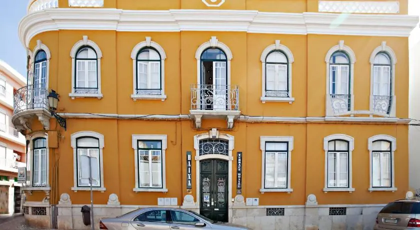 Baixa Terrace Hostel - Image 1