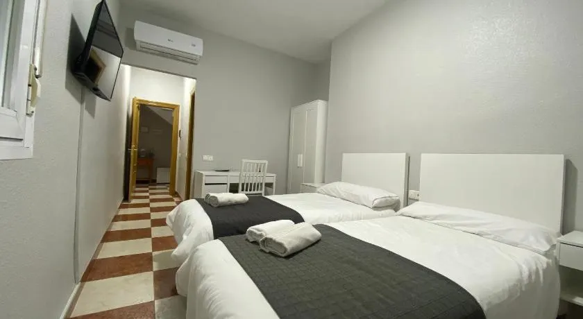 Fonda Chiquito - Image 1