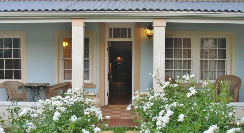 Fleur Bleue B&B - Image 1