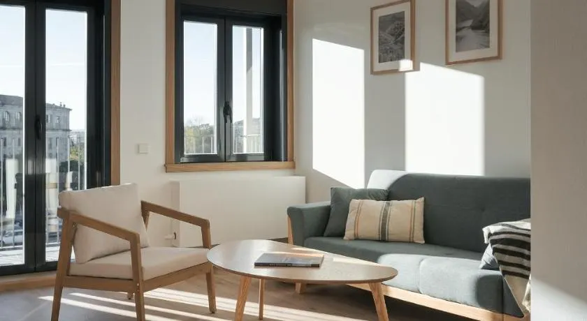 Avós Apartamentos - Image 1
