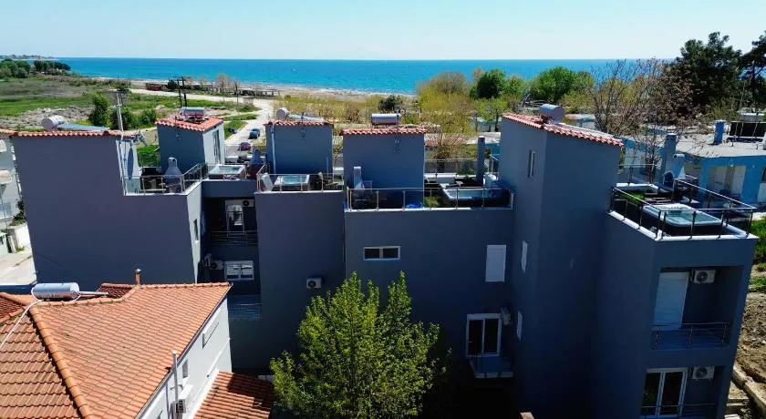 Eunoia Luxury Villas - Image 1