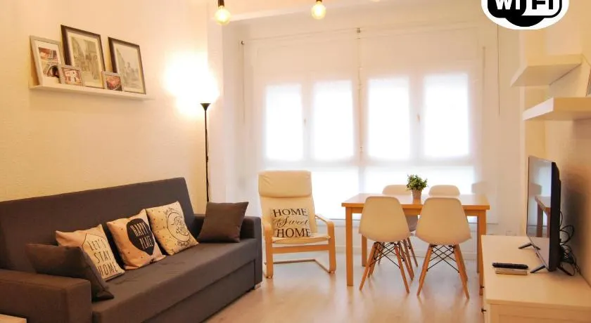 Apartamento Nordico , Cambrils Puerto con Parking - Image 1