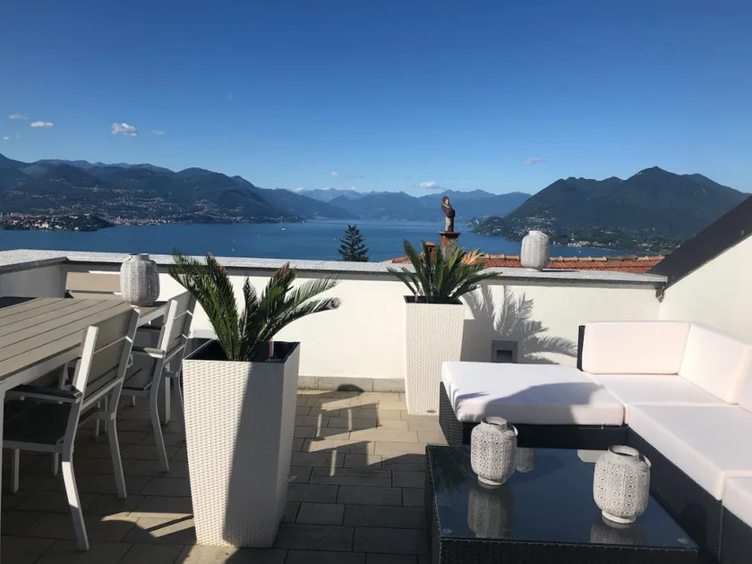 Tra Sassi&Stelle apartment in a stone house with lake view - Image 1