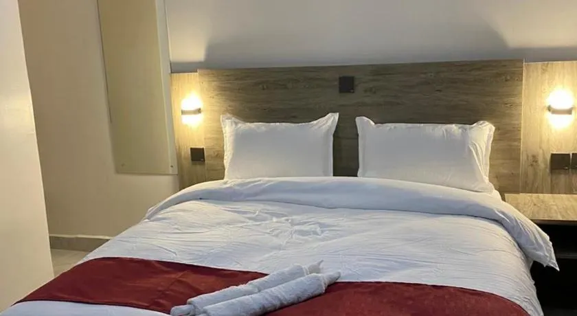 Vasha luxury suite - Image 1