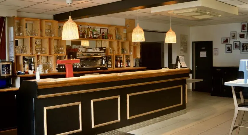 HOSTEL Les Bois Verts - Les Herbiers - Image 1