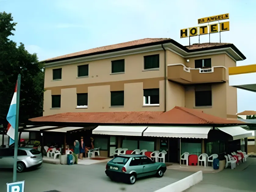 Hotel Da Angela - Image 1