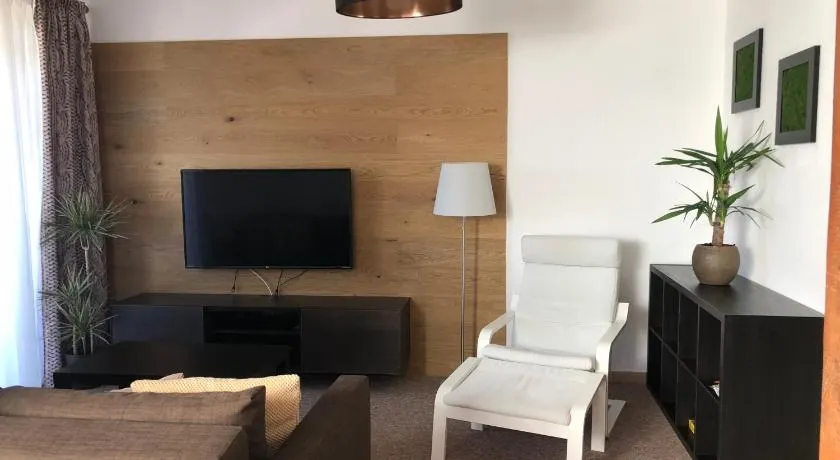 Tatragolf Apartment B407 - Image 1