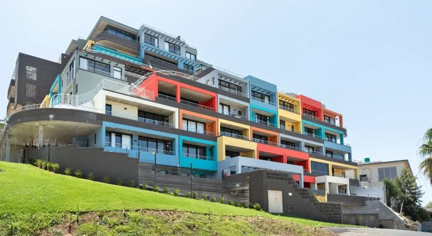FortyOnL Apartments - Image 1