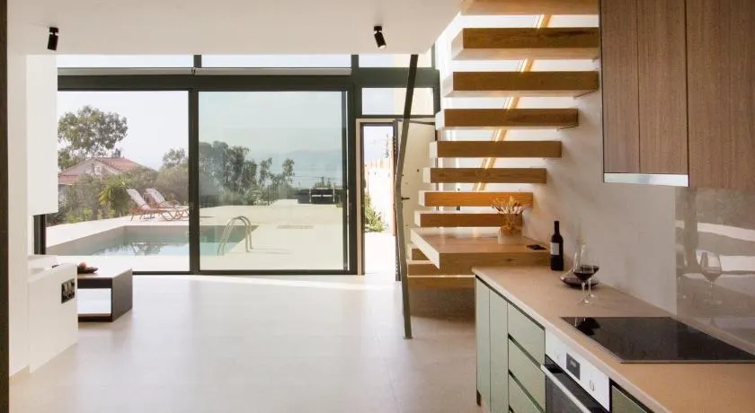 Endogeios Luxury Villas - Image 1