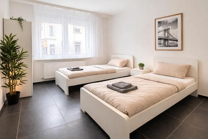 Frankfurt Airport view apartments - Image 1