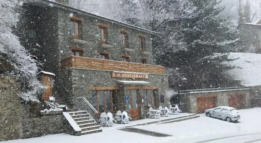 Hostal Les Roquetes - Image 1