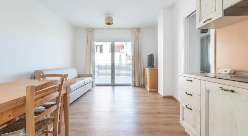 Olbia Rooms - Image 1