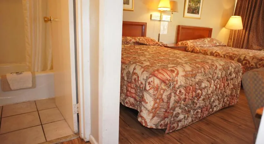 Executive Inn & Suites  - Image 1