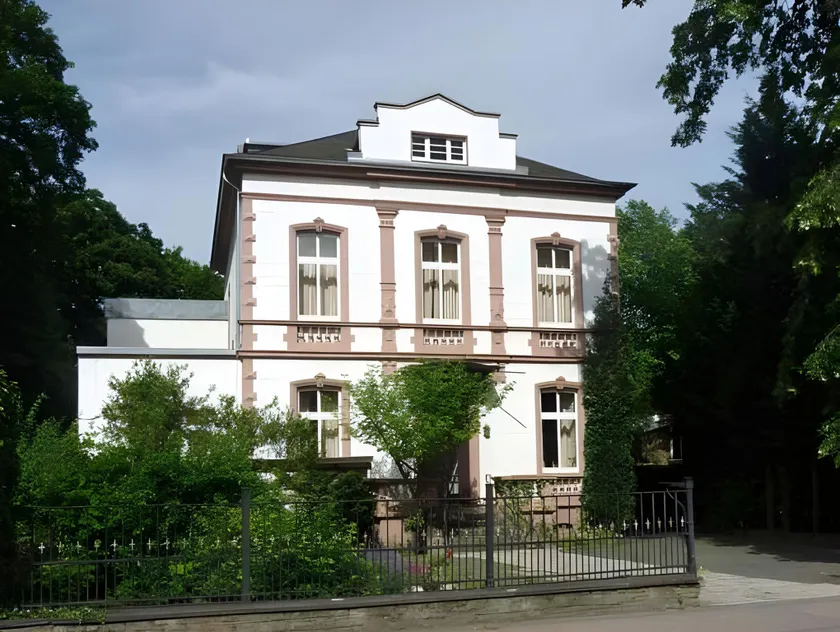 Villa zur Erholung Bed & Breakfast - Image 1