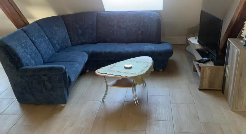 Ferienwohnung 2 Zimmer 55 qm Betten trennbar 1 Stock - Image 1