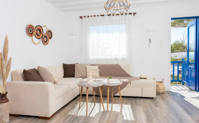 Whitelist Loft in Mykonos Town - Image 1