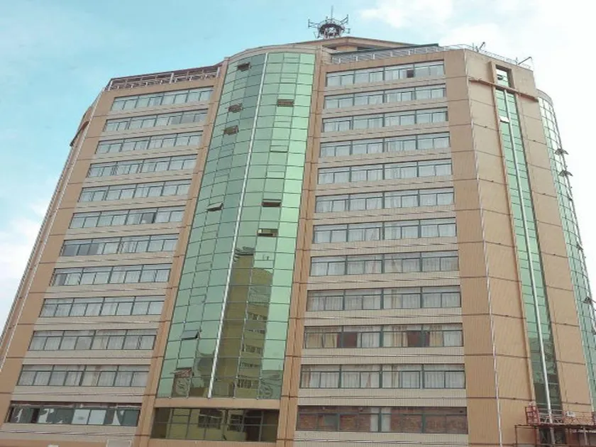 Chengde Hotel - Image 1