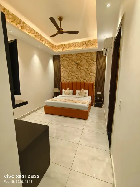 Hotel Velina - Image 1